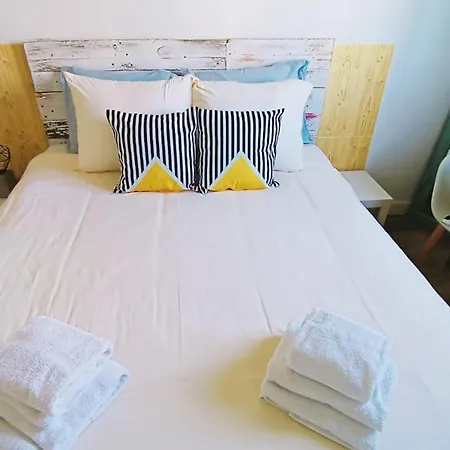 Doris Beach House. Praia .ovar.aveiro بيت للعطل *